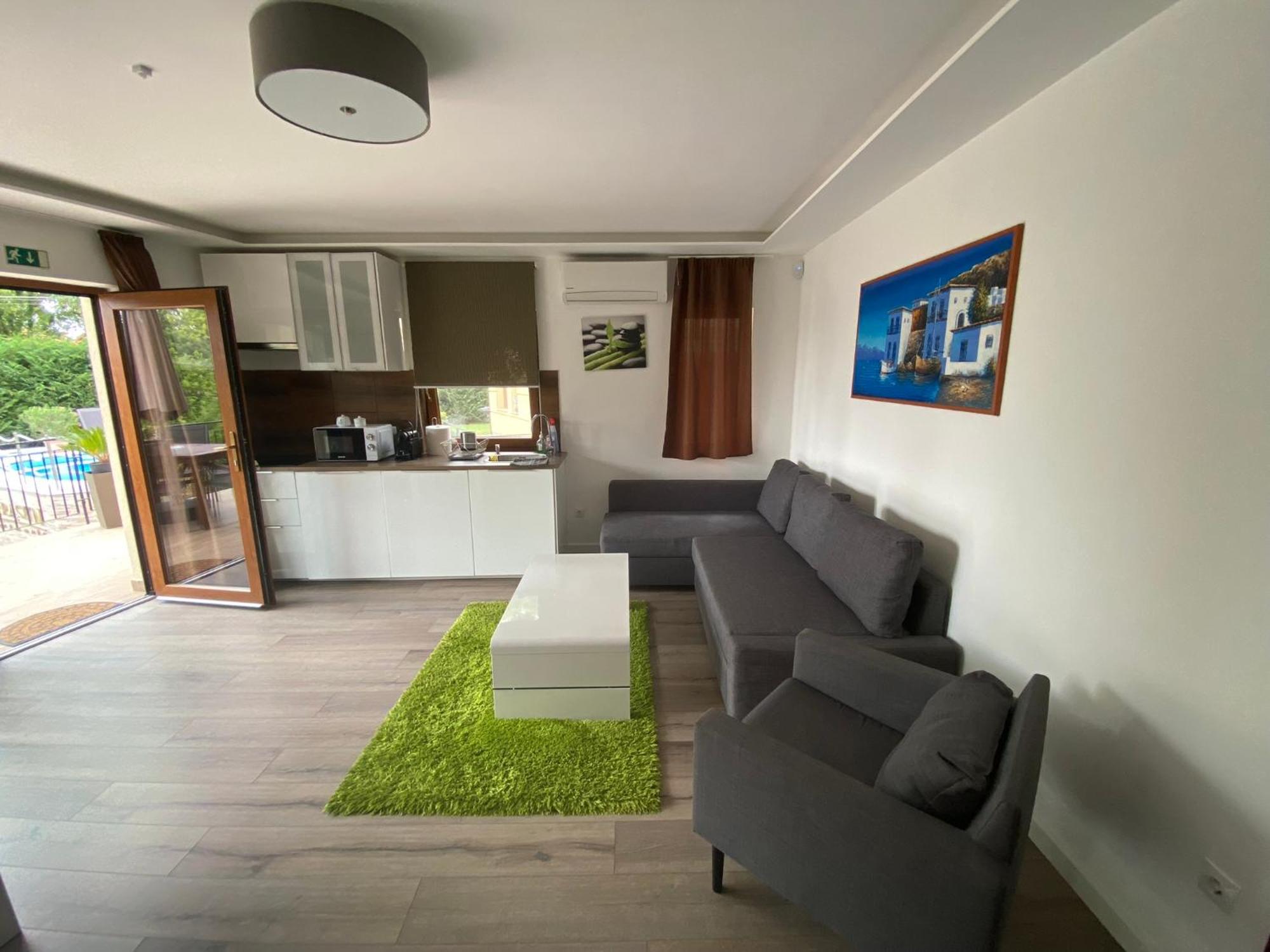 Terrasun Apartments Balatonszarszo Bagian luar foto